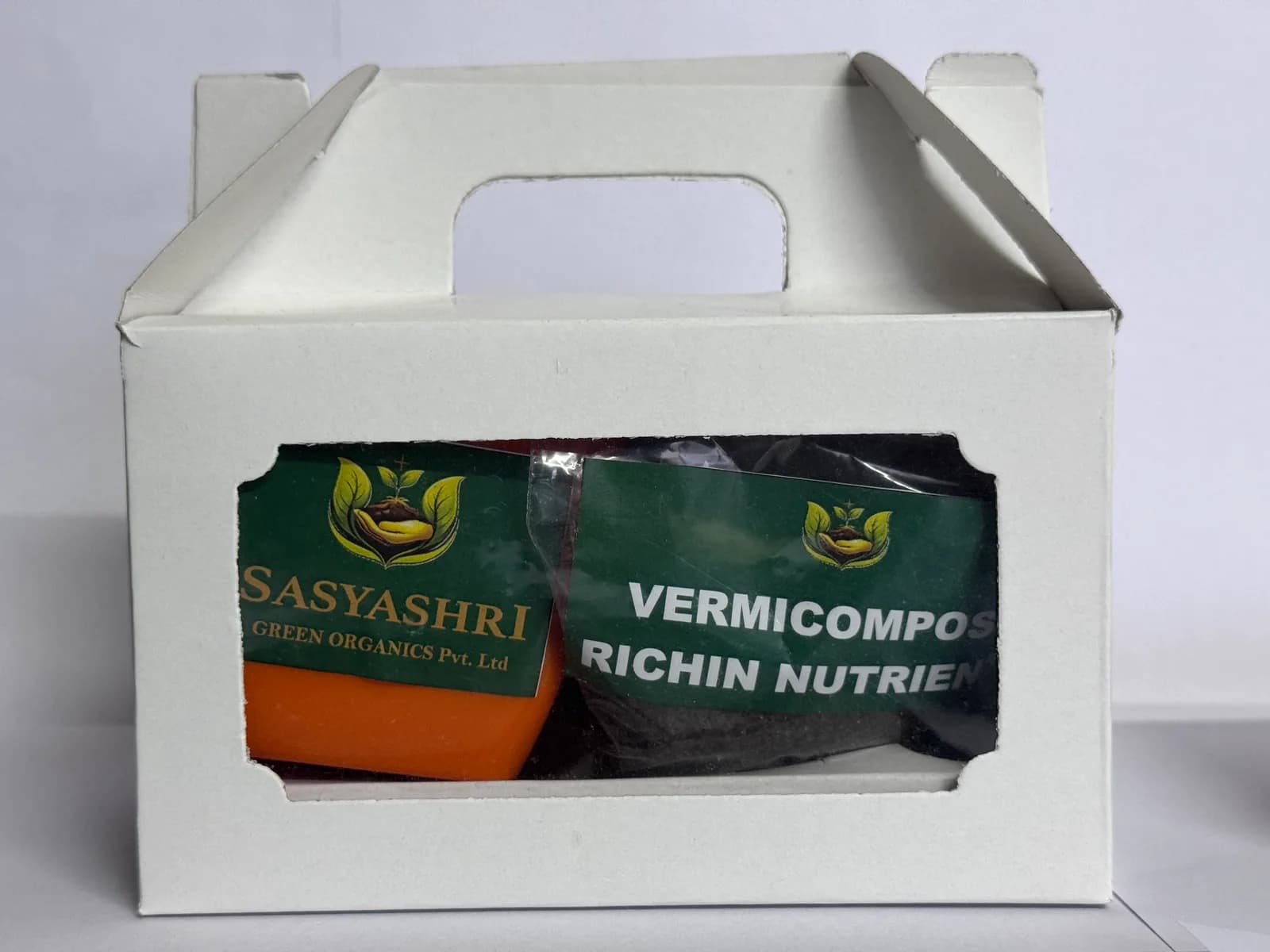 SASYASHRI grow kit showing a vermicompost packet